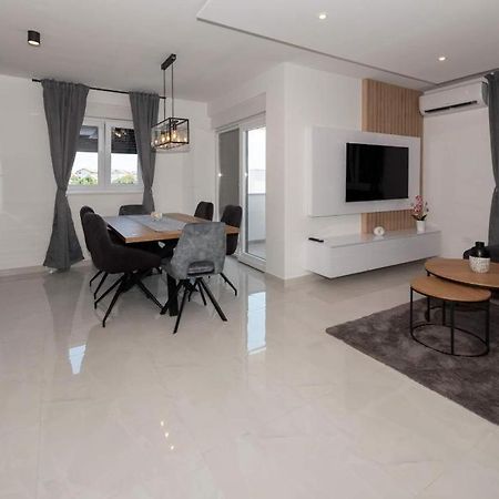 Penthouse Paola- Modern And Luxury Apartment In ザダル エクステリア 写真