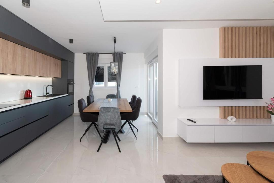 Penthouse Paola- Modern And Luxury Apartment In ザダル エクステリア 写真